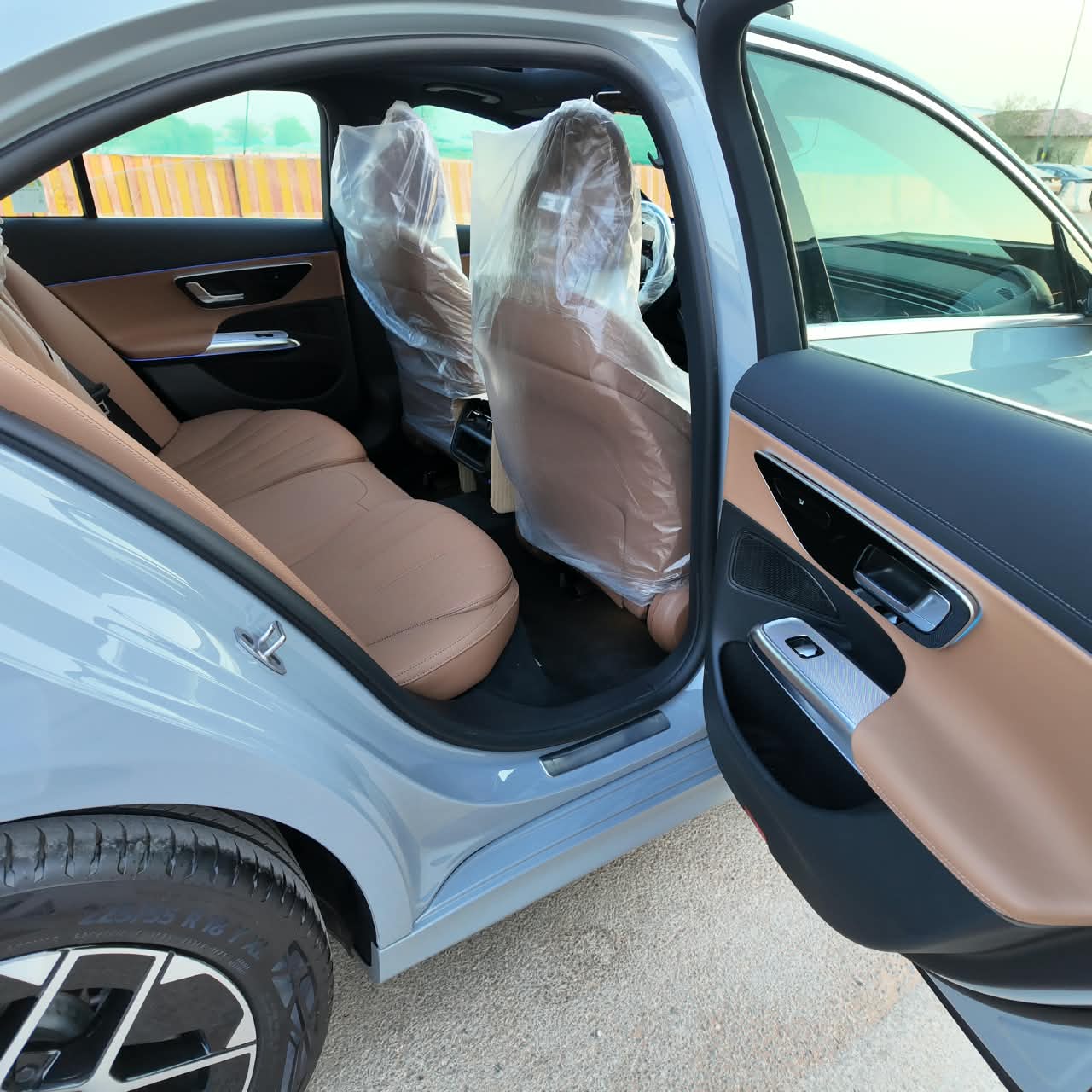 E200 أصفااار
