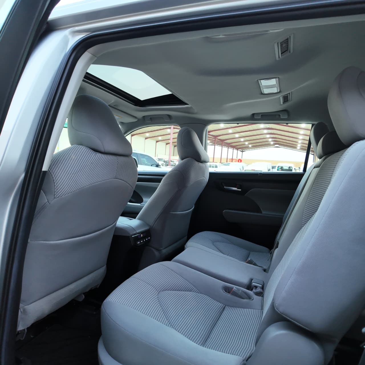 تويوتا هايلاندر (Toyota Highlander)