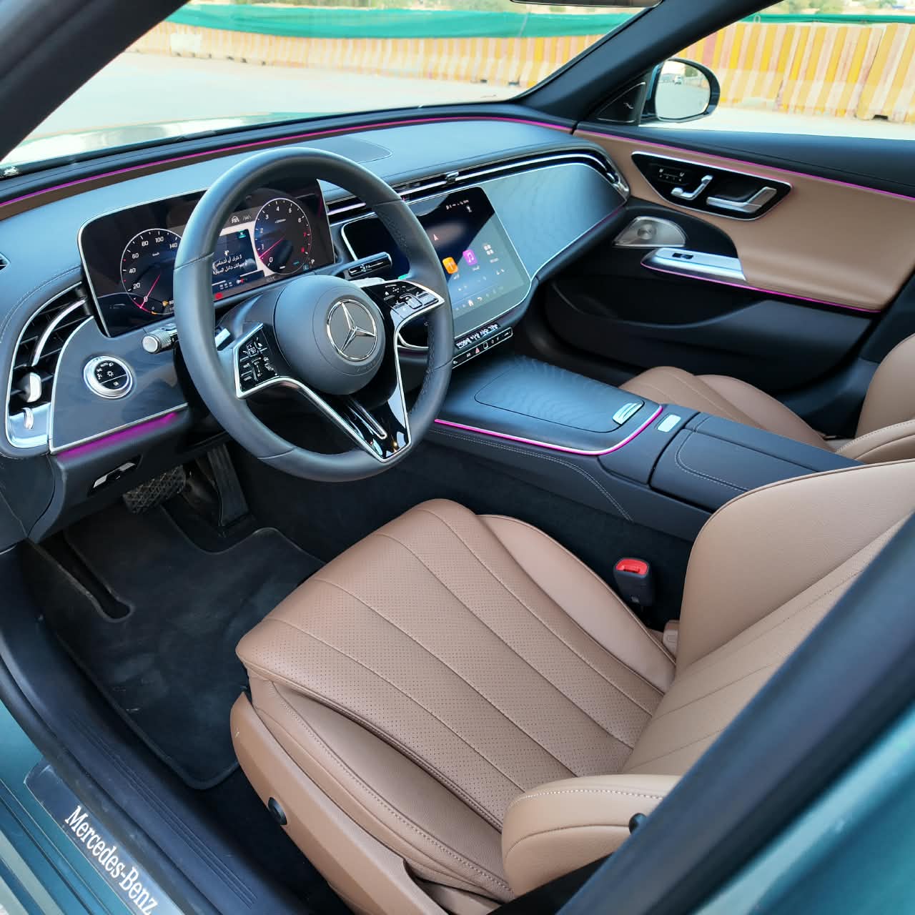 E200