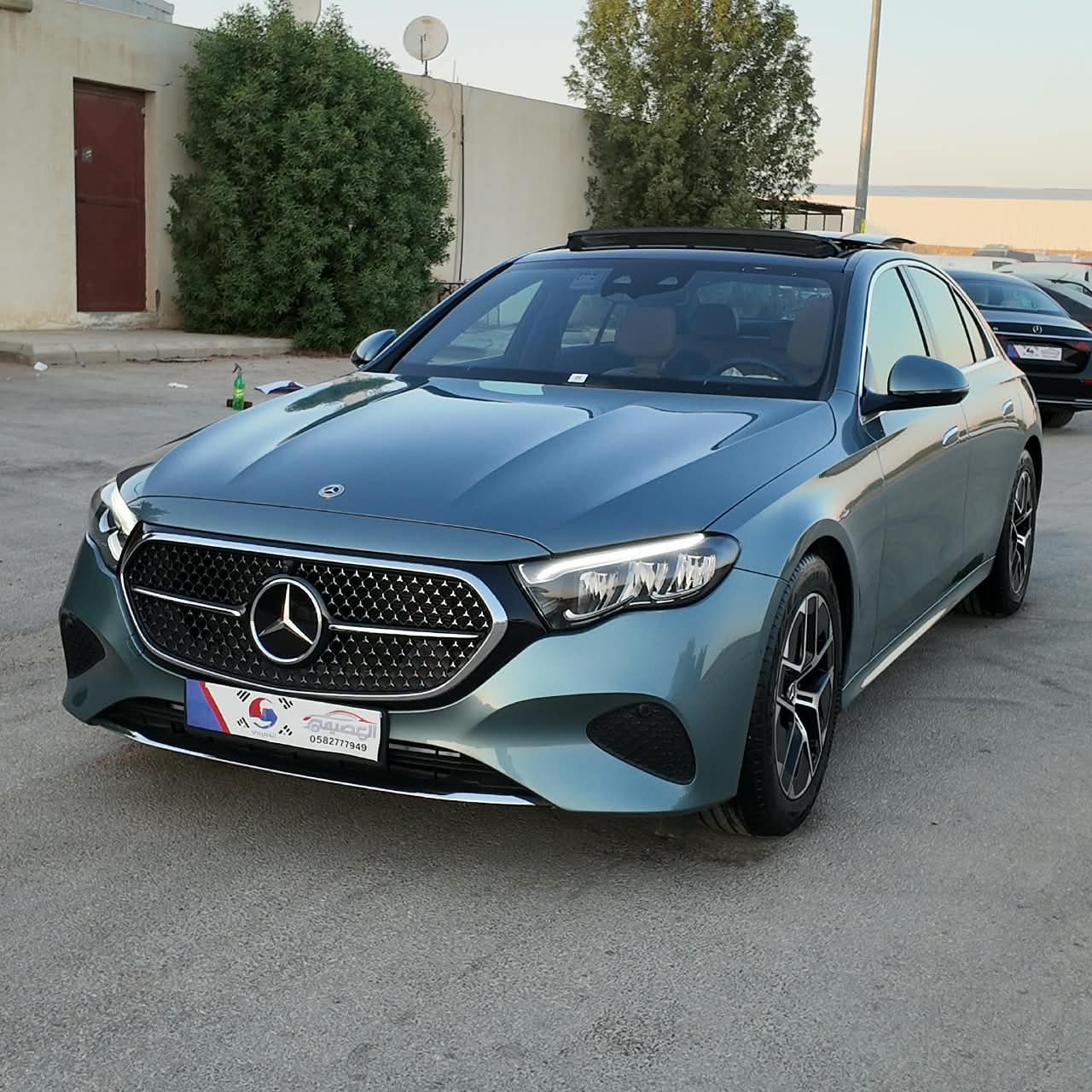 E200