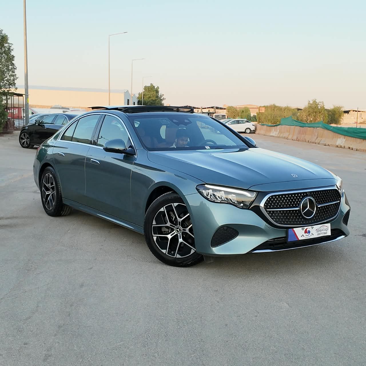 E200