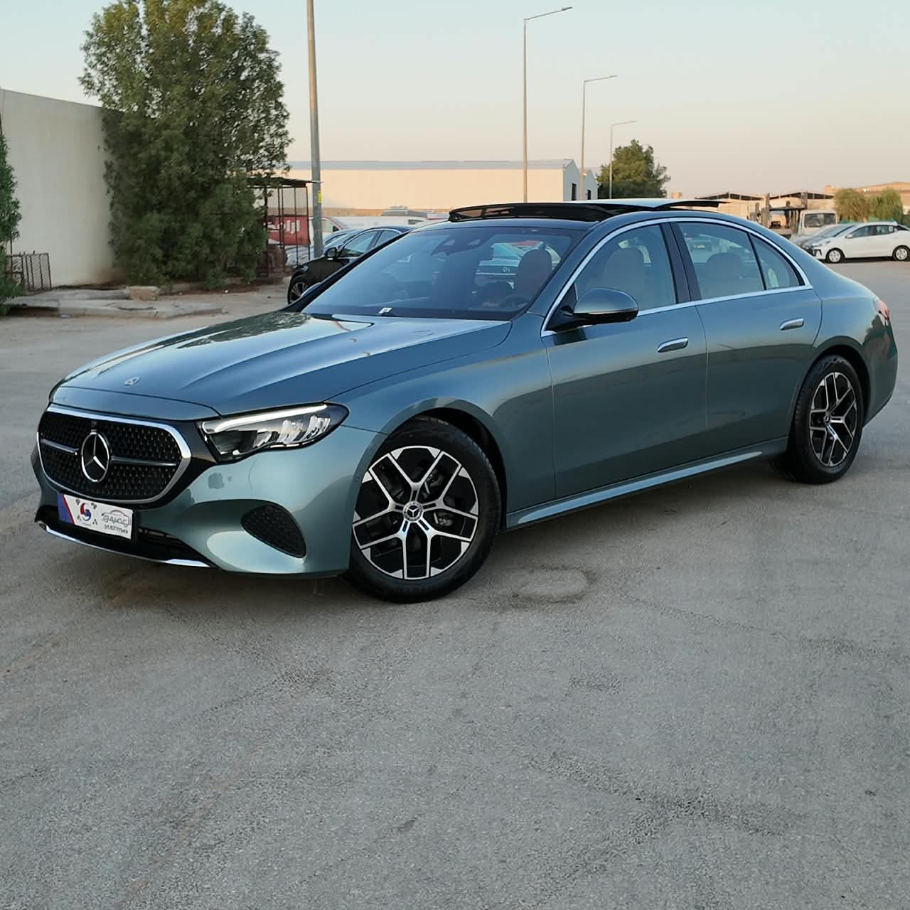 E200