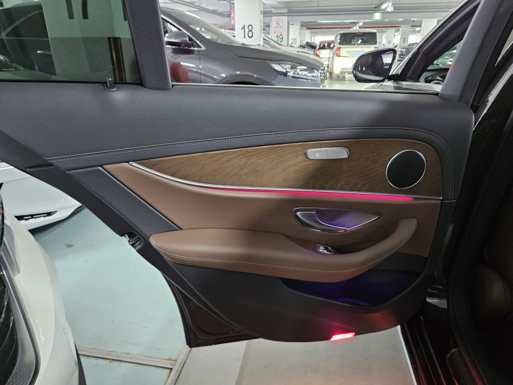 E250 Exclusive