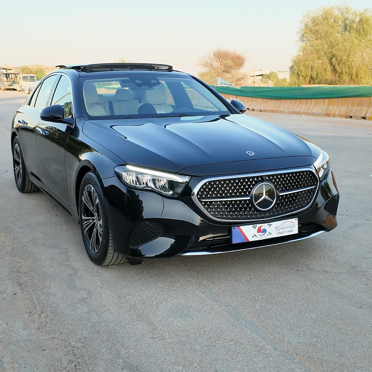 E200