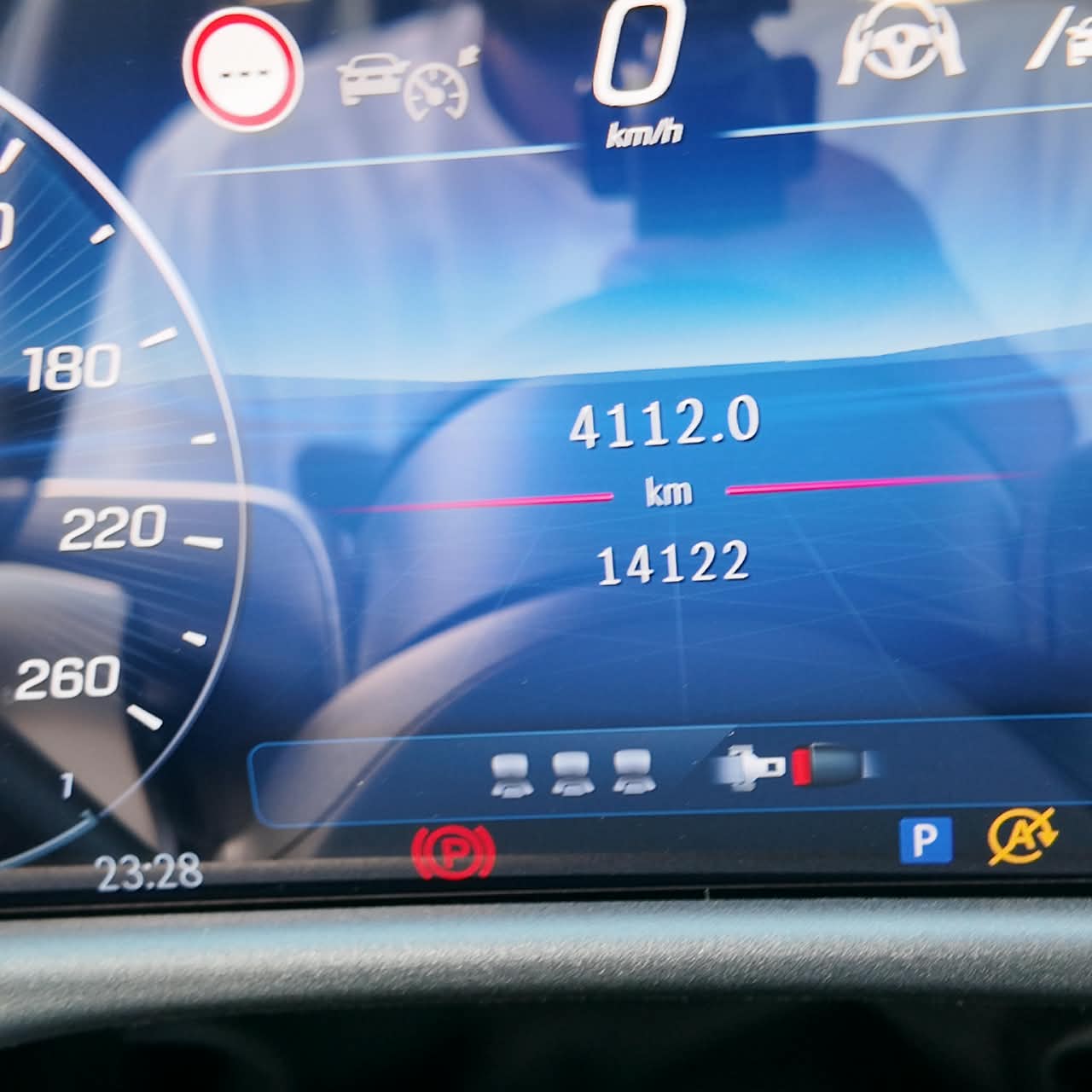 E200