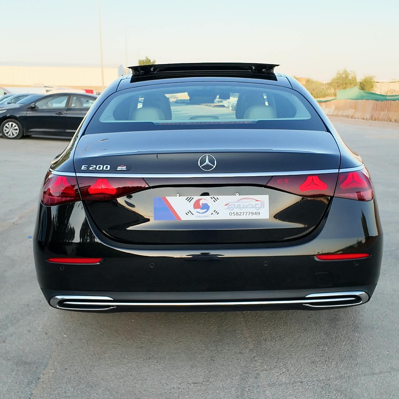E200
