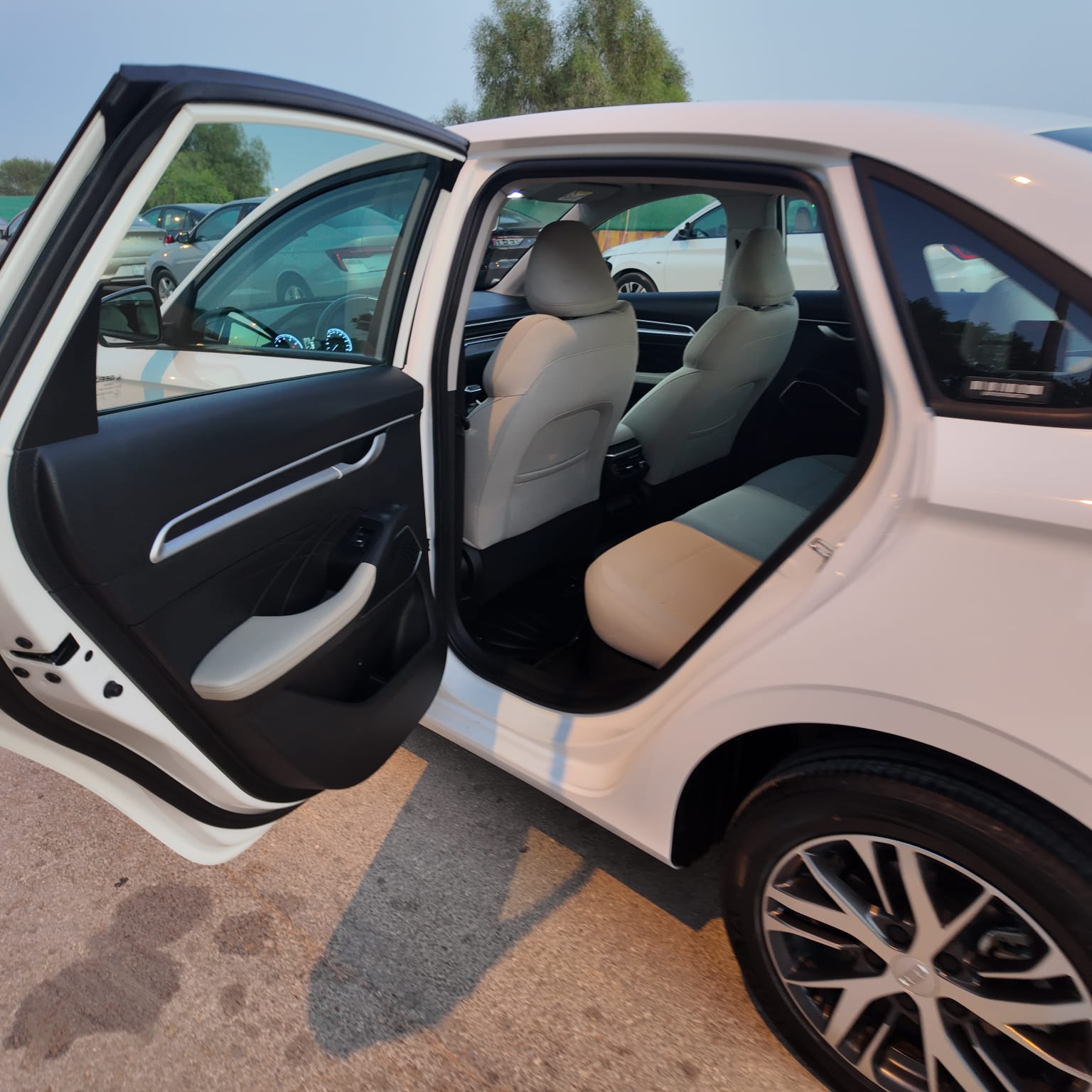 Geely Emgrand 